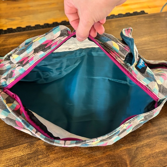 KAVU Rope Sling Bag Multicolor Canvas - Picture 7 of 12